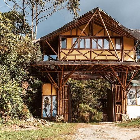 Hotel Guatape Adrianas Bambu Exteriör bild