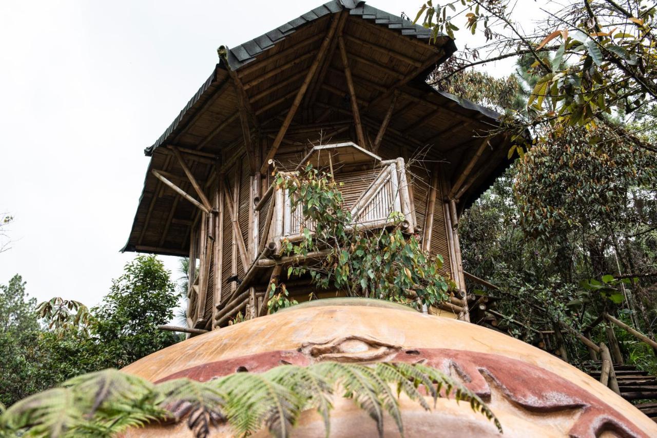 Hotel Guatape Adrianas Bambu Exteriör bild