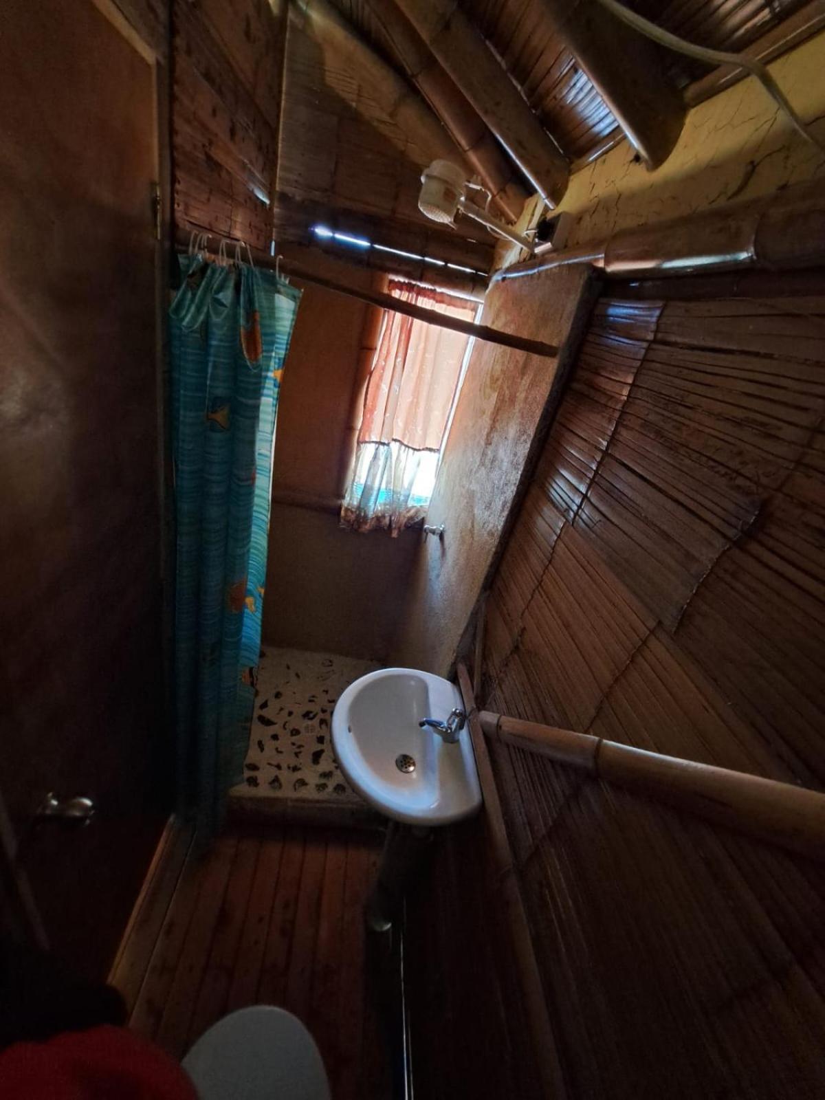 Hotel Guatape Adrianas Bambu Exteriör bild